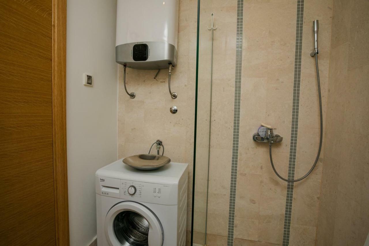 Apartment With Sea View رفايلوفيتشي المظهر الخارجي الصورة