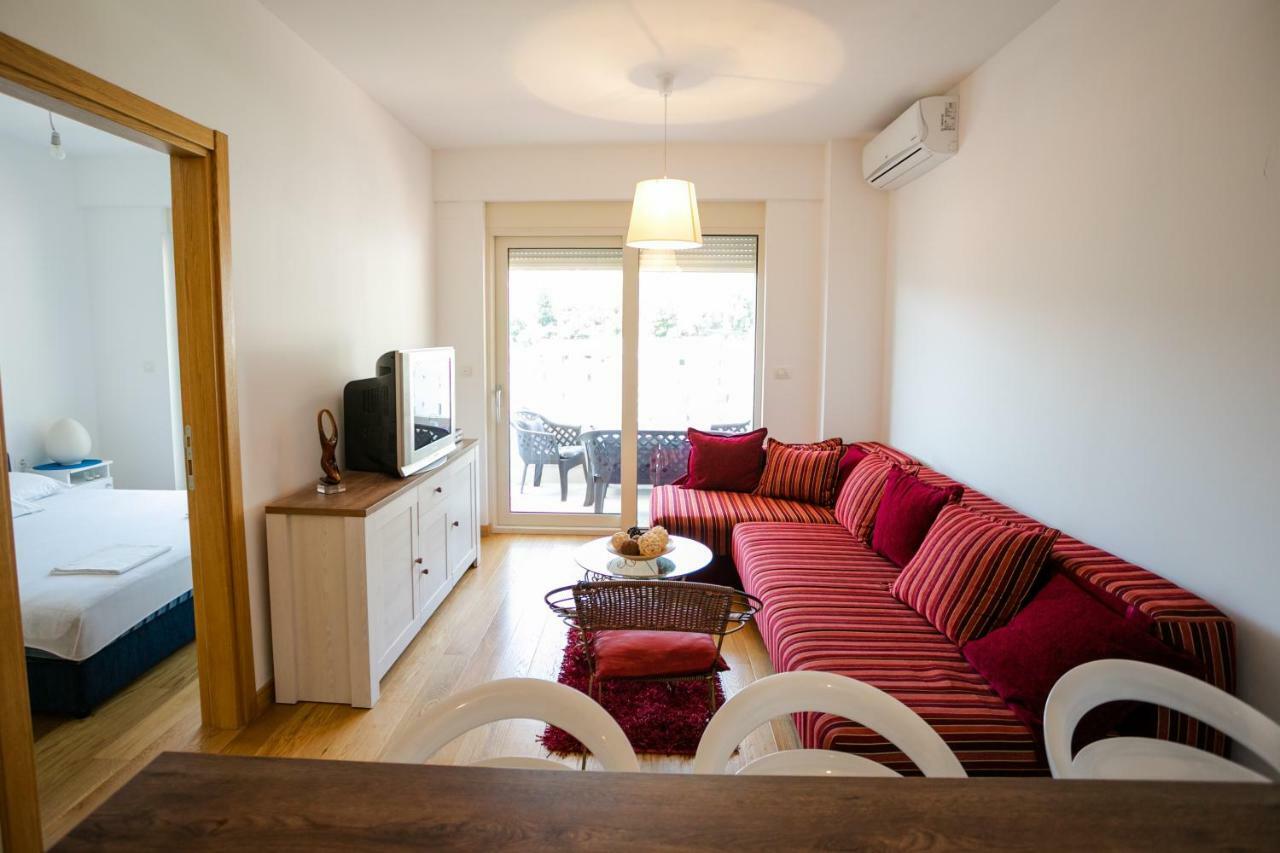 Apartment With Sea View رفايلوفيتشي المظهر الخارجي الصورة