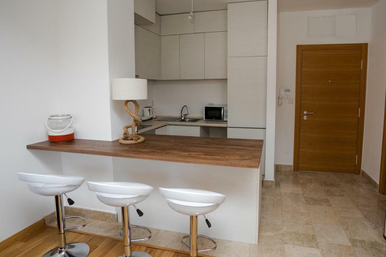 Apartment With Sea View رفايلوفيتشي المظهر الخارجي الصورة