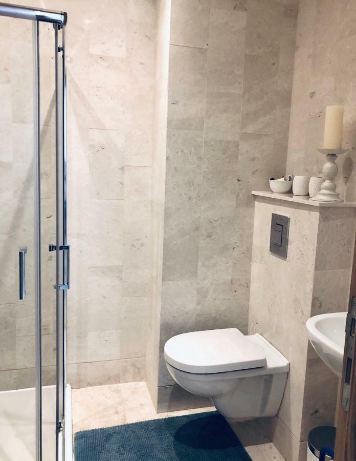 Apartment With Sea View رفايلوفيتشي المظهر الخارجي الصورة